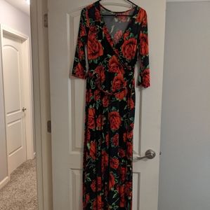 Rose patterned maxi wrap dress